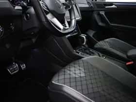Volkswagen Tiguan (2021) thumbnail 33