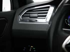 Volkswagen Tiguan (2021) thumbnail 35