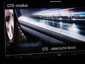 Volkswagen Tiguan (2021) thumbnail 44