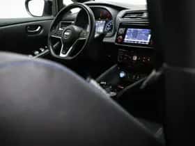 Nissan Leaf (2019) thumbnail 12
