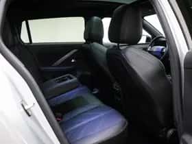 Opel Astra (2024) thumbnail 18