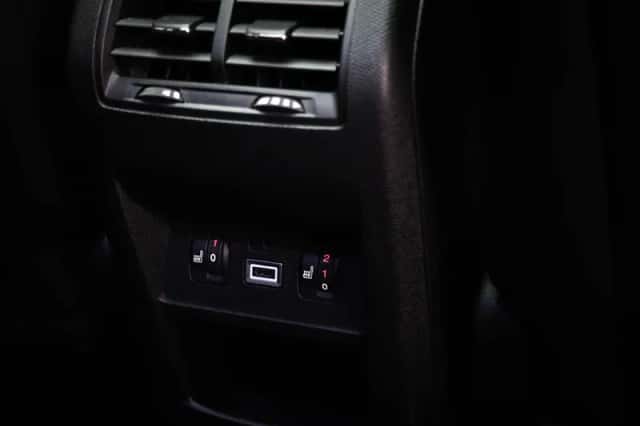 Opel Astra (2024) thumbnail 3