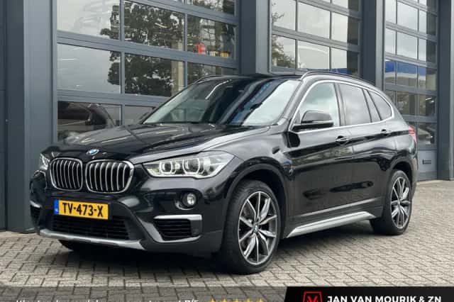 BMW X1 (2017) thumbnail 1