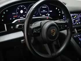 Porsche Taycan (2021) thumbnail 37