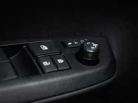 Toyota Yaris Cross (2026) thumbnail 30