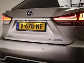 Lexus RX (2019) thumbnail 27
