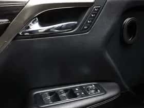 Lexus RX (2019) thumbnail 32