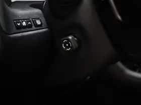 Lexus RX (2019) thumbnail 37