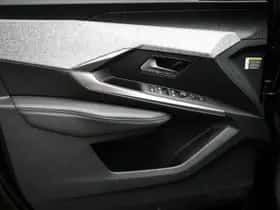 Peugeot e-3008 (2024) thumbnail 29