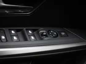 Peugeot e-3008 (2024) thumbnail 30