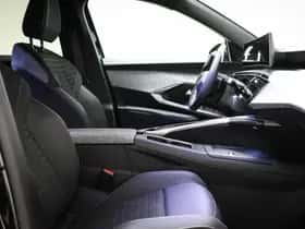 Peugeot e-3008 (2024) thumbnail 8