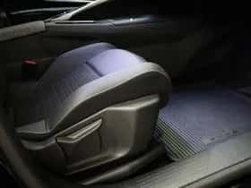 Peugeot e-3008 (2024) thumbnail 10