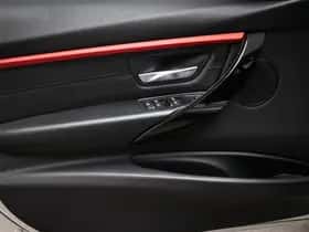 BMW 3-Serie (2016) thumbnail 24