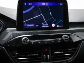 Ford Kuga (2023) thumbnail 36
