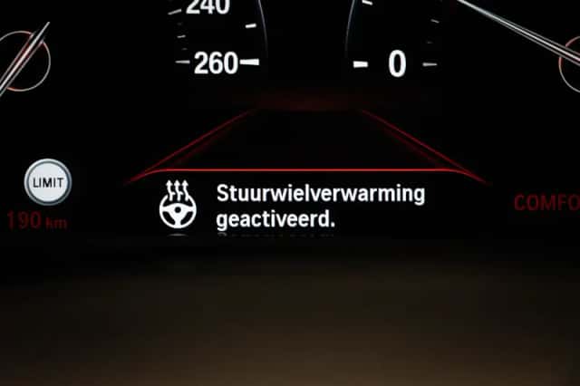 BMW X4 (2021) thumbnail 6