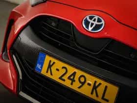 Toyota Yaris (2021) thumbnail 15