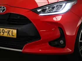 Toyota Yaris (2021) thumbnail 16