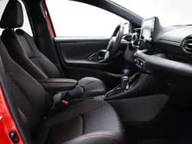 Toyota Yaris (2021) thumbnail 9