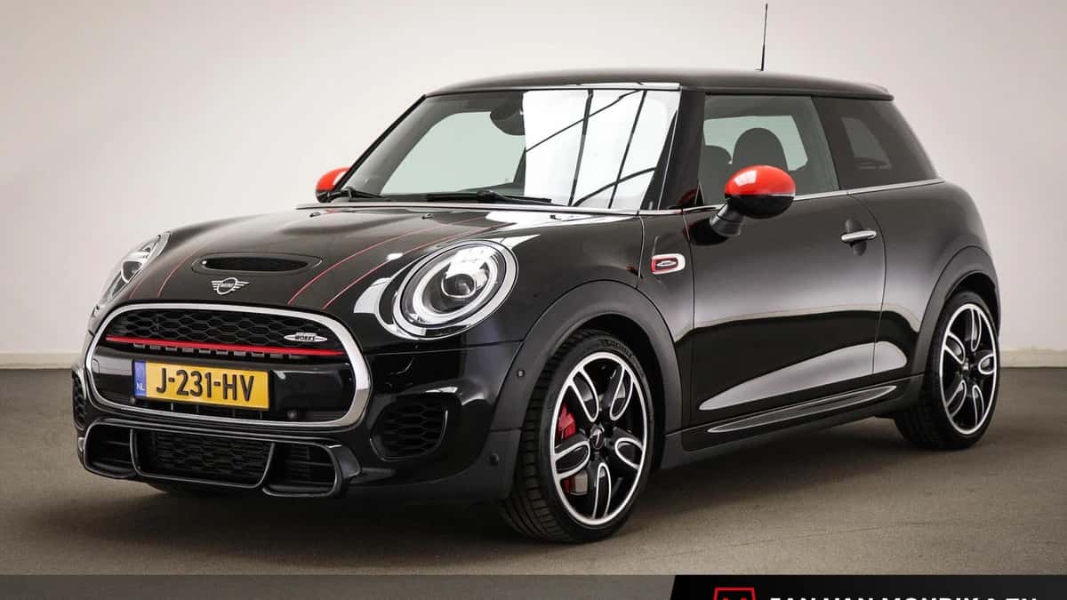MINI Cooper (2018) — foto 1