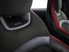 MINI Cooper (2018) thumbnail 11