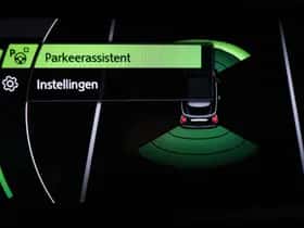 MINI Cooper (2018) thumbnail 9