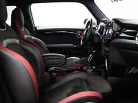 MINI Cooper (2018) thumbnail 10