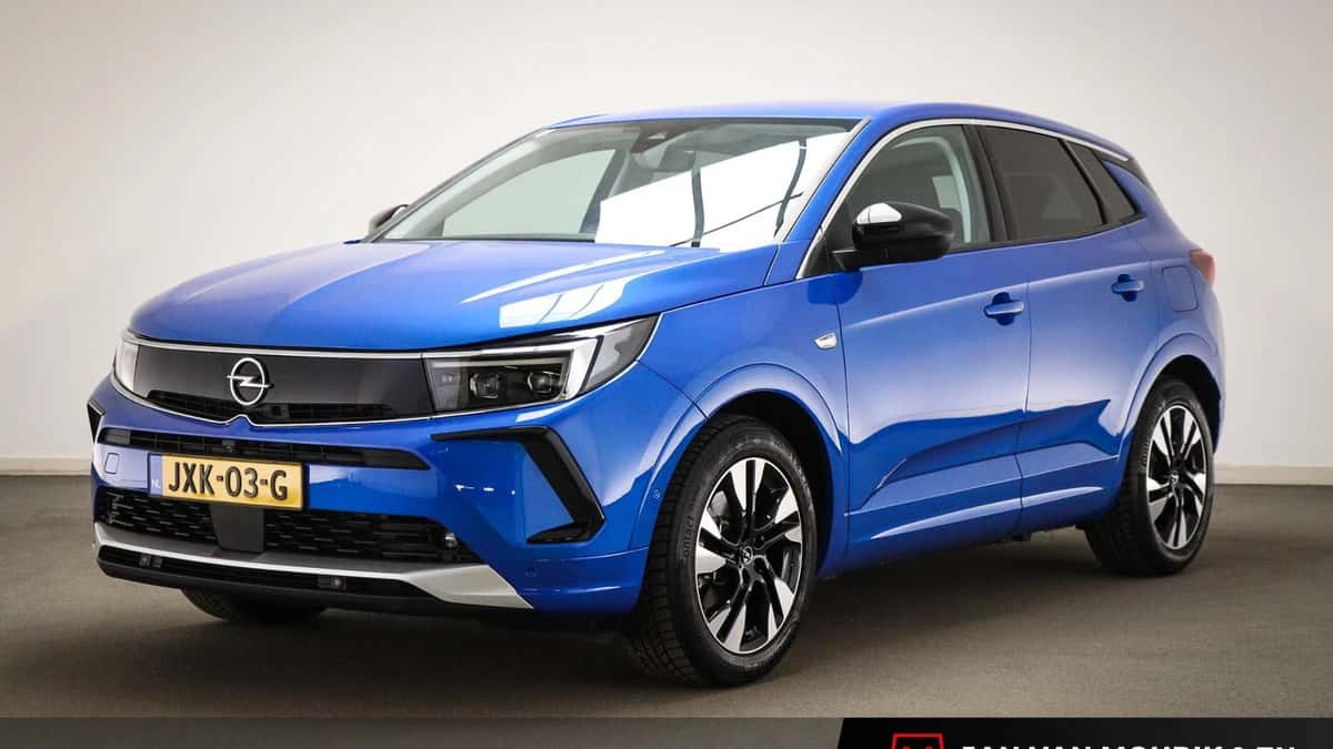 Opel Grandland (2023) — foto 1