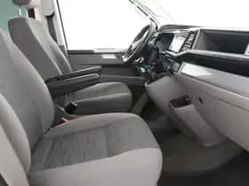 Volkswagen California (2022) thumbnail 9