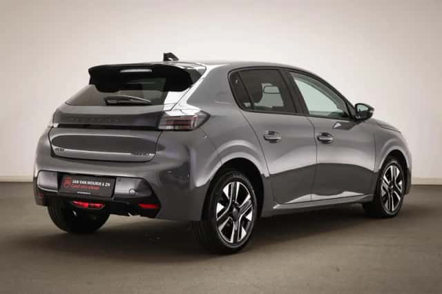 Peugeot 208 (2025) thumbnail 2