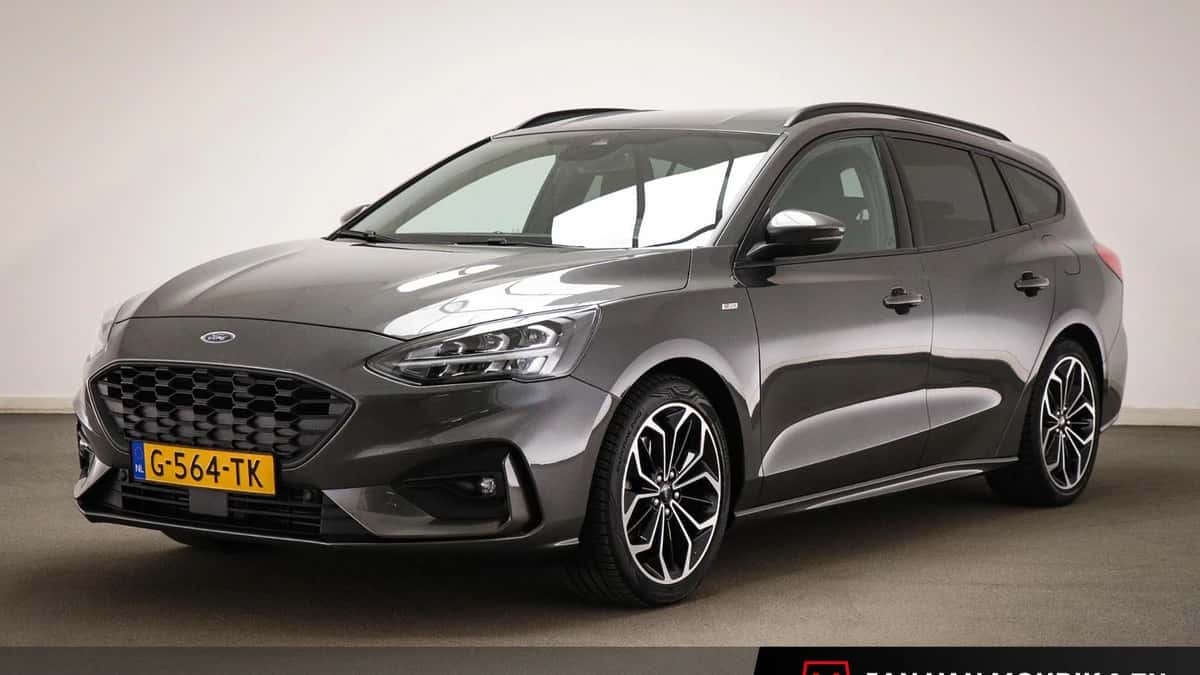 Ford Focus (2019) — foto 1