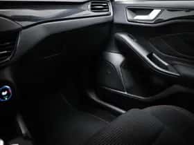 Ford Focus (2019) thumbnail 37