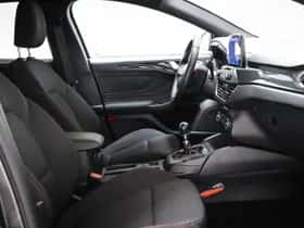 Ford Focus (2019) thumbnail 6