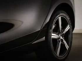 Volvo V40 (2017) thumbnail 16