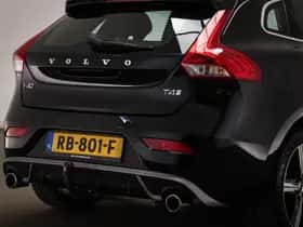 Volvo V40 (2017) thumbnail 17