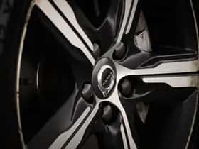 Volvo V40 (2017) thumbnail 21