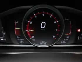 Volvo V40 (2017) thumbnail 4