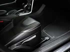 Volvo V40 (2017) thumbnail 8