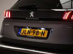 Peugeot 3008 (2023) thumbnail 23
