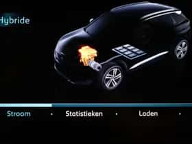 Peugeot 3008 (2023) thumbnail 5