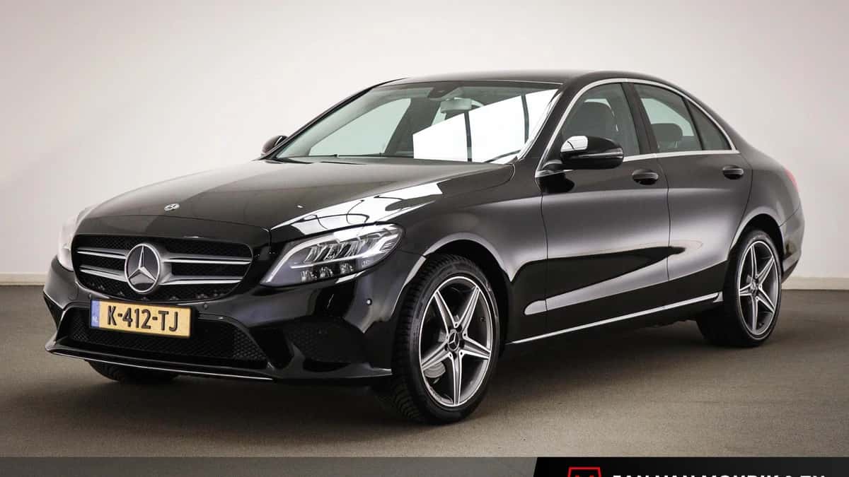 Mercedes-Benz C-Klasse (2019) — foto 1