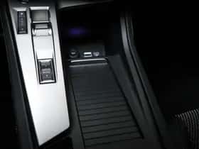 Peugeot 308 (2024) thumbnail 41