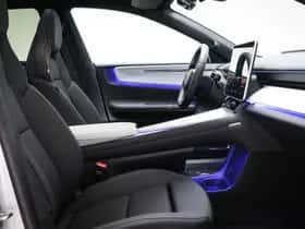 Polestar 4 (2025) thumbnail 12