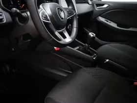 Renault Clio (2021) thumbnail 24