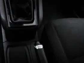 Renault Clio (2021) thumbnail 32