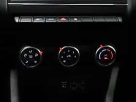 Renault Clio (2021) thumbnail 34