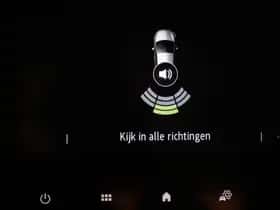 Renault Clio (2021) thumbnail 6