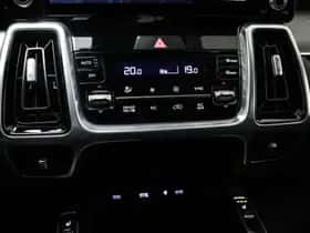 Kia Sorento (2022) thumbnail 43