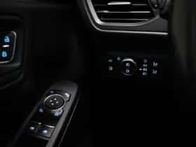 Ford Kuga (2020) thumbnail 36