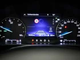 Ford Kuga (2020) thumbnail 5