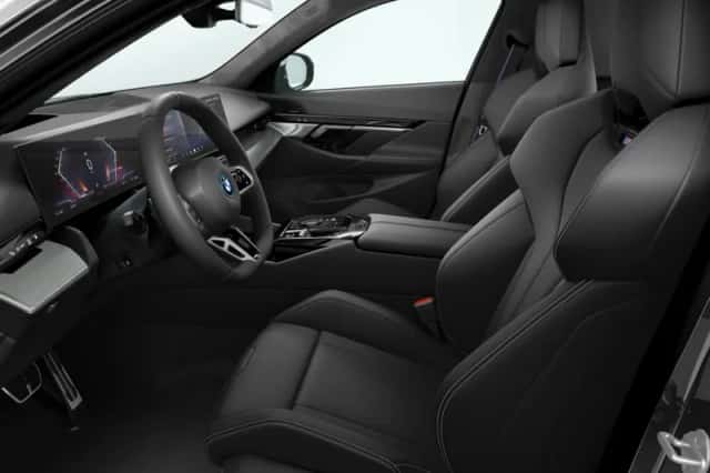 BMW i5 (2026) thumbnail 4